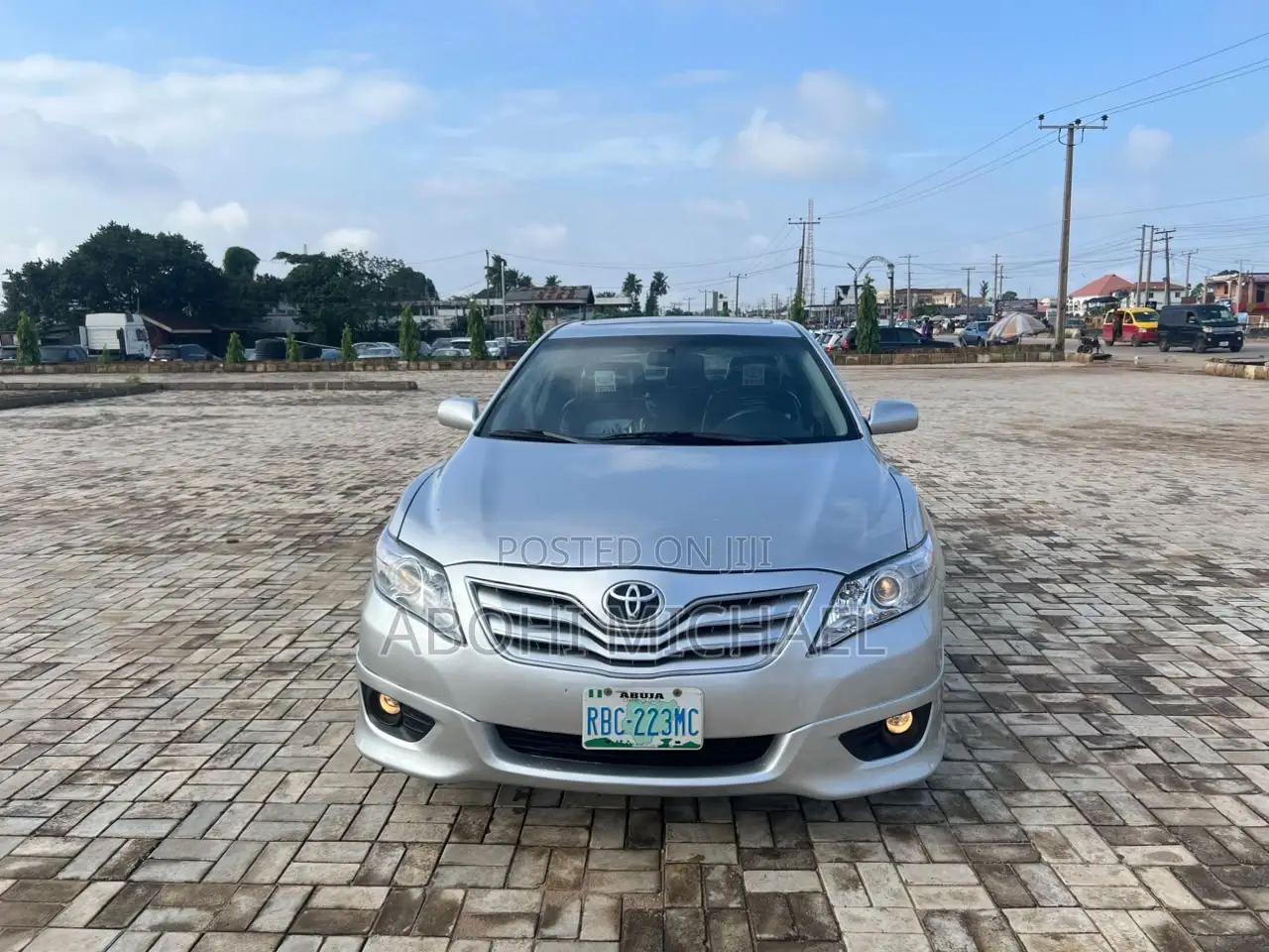 Toyota Camry 2010 Silver