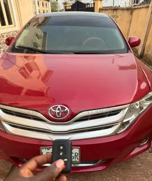 Toyota Venza 2012 Red