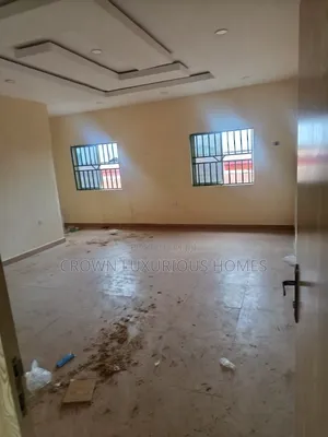 Commercial Open Space TO LET