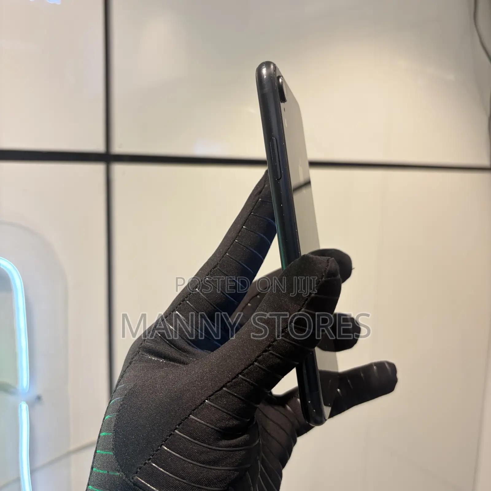 Apple iPhone XR 64 GB Black