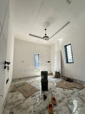 3bdrm Bungalow in Foodco Ologuneru for rent
