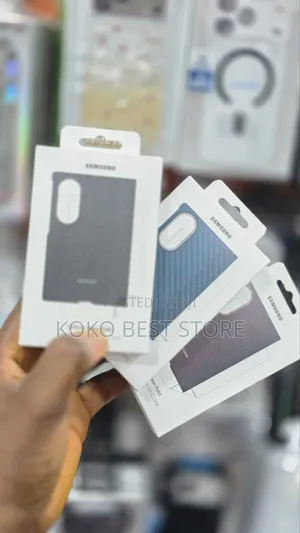 Galaxy Z Fold8
CarbonMagnet Case