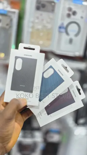 Galaxy Z Fold8
CarbonMagnet Case