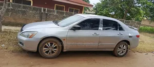 Honda Accord 2004 Silver