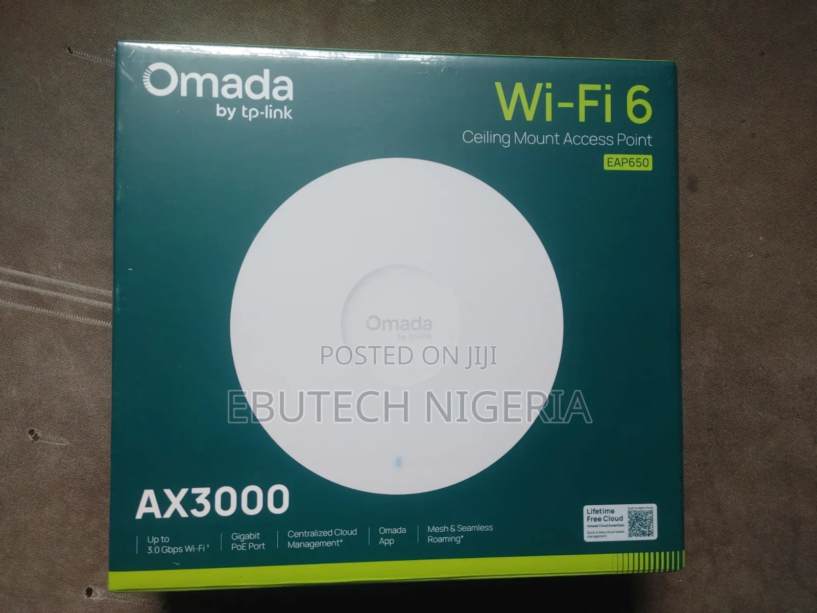 TP-Link EAP650 AX3000 Ceiling Mount WiFi 6 Access Point.
