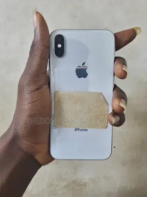 Apple iPhone X 64 GB White
