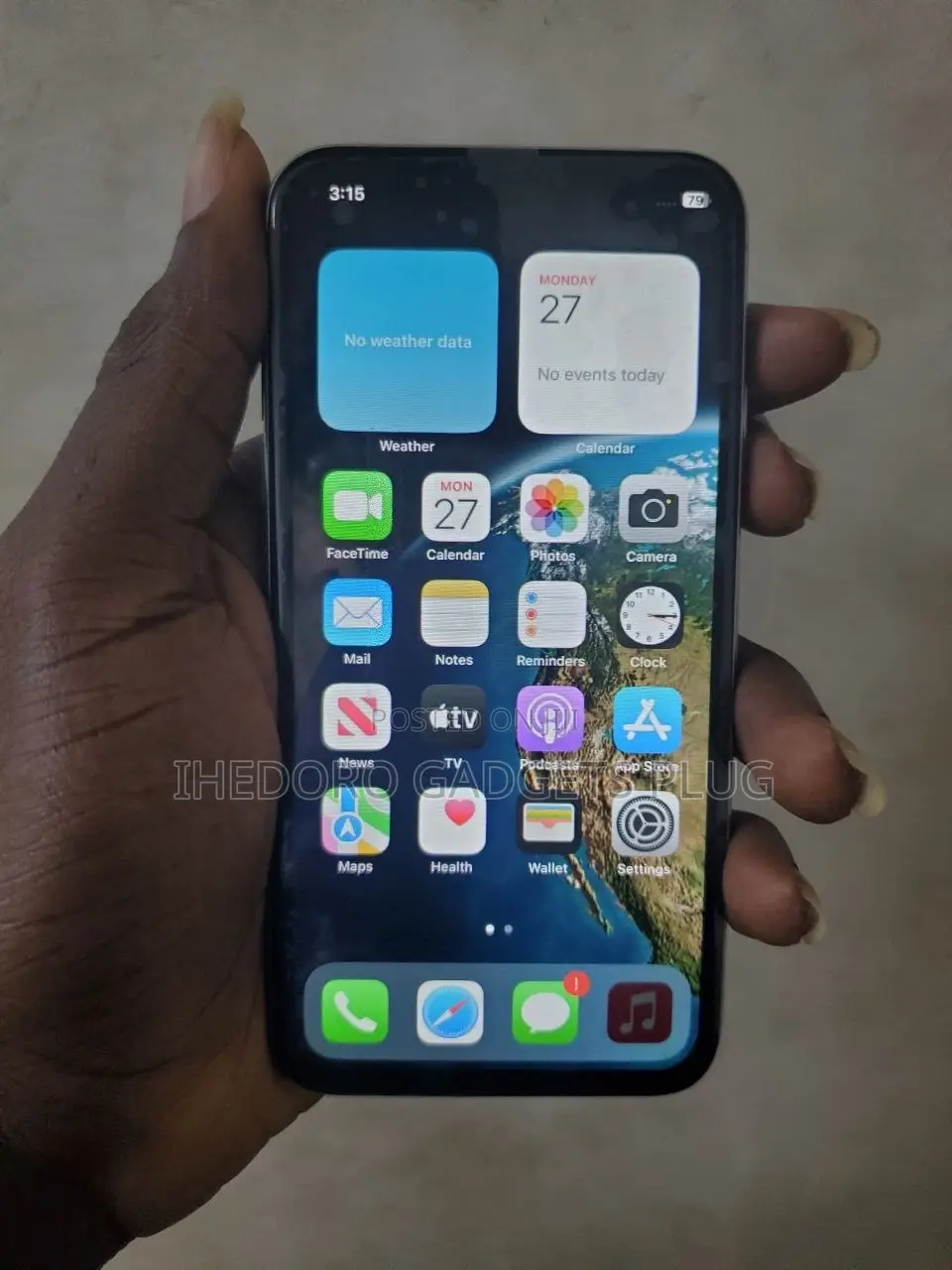 Apple iPhone X 64 GB White