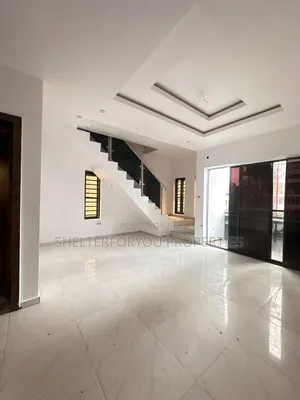3bdrm Duplex in Lekki Phase 1 for rent