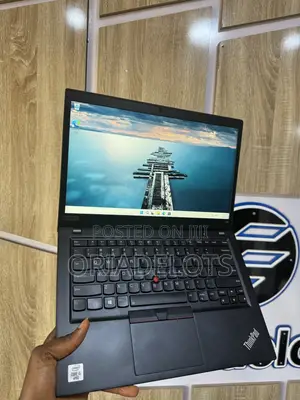 New Laptop Lenovo ThinkPad T14s Gen 1 16GB Intel Core i5 SSD 256GB