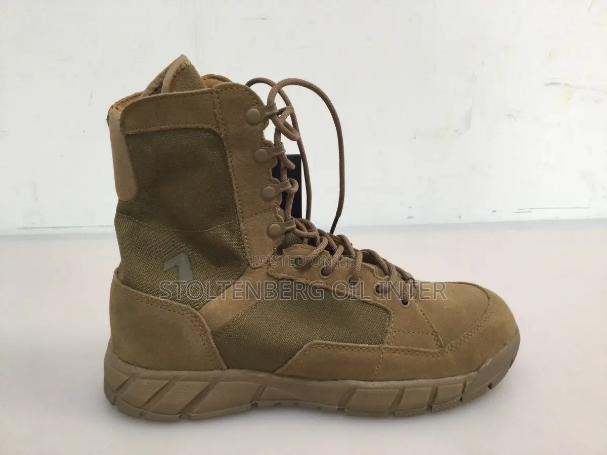 YEVHEV Outdoor Tactical Boots