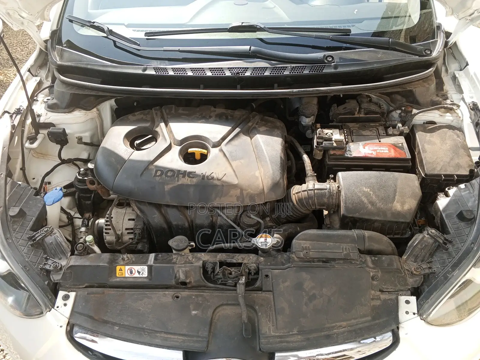 Hyundai Elantra 2013 White