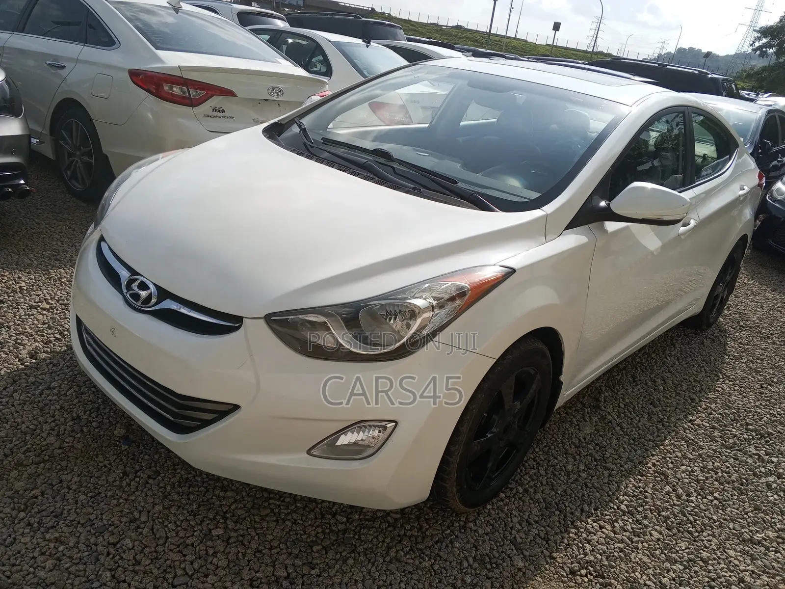 Hyundai Elantra 2013 White