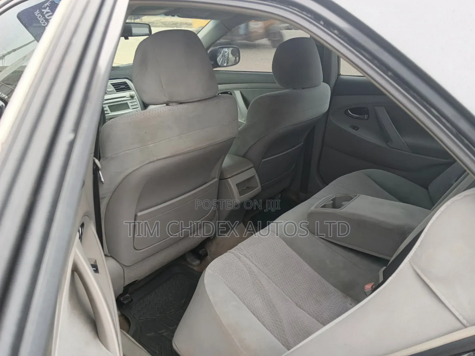 Toyota Camry 2011 Gray