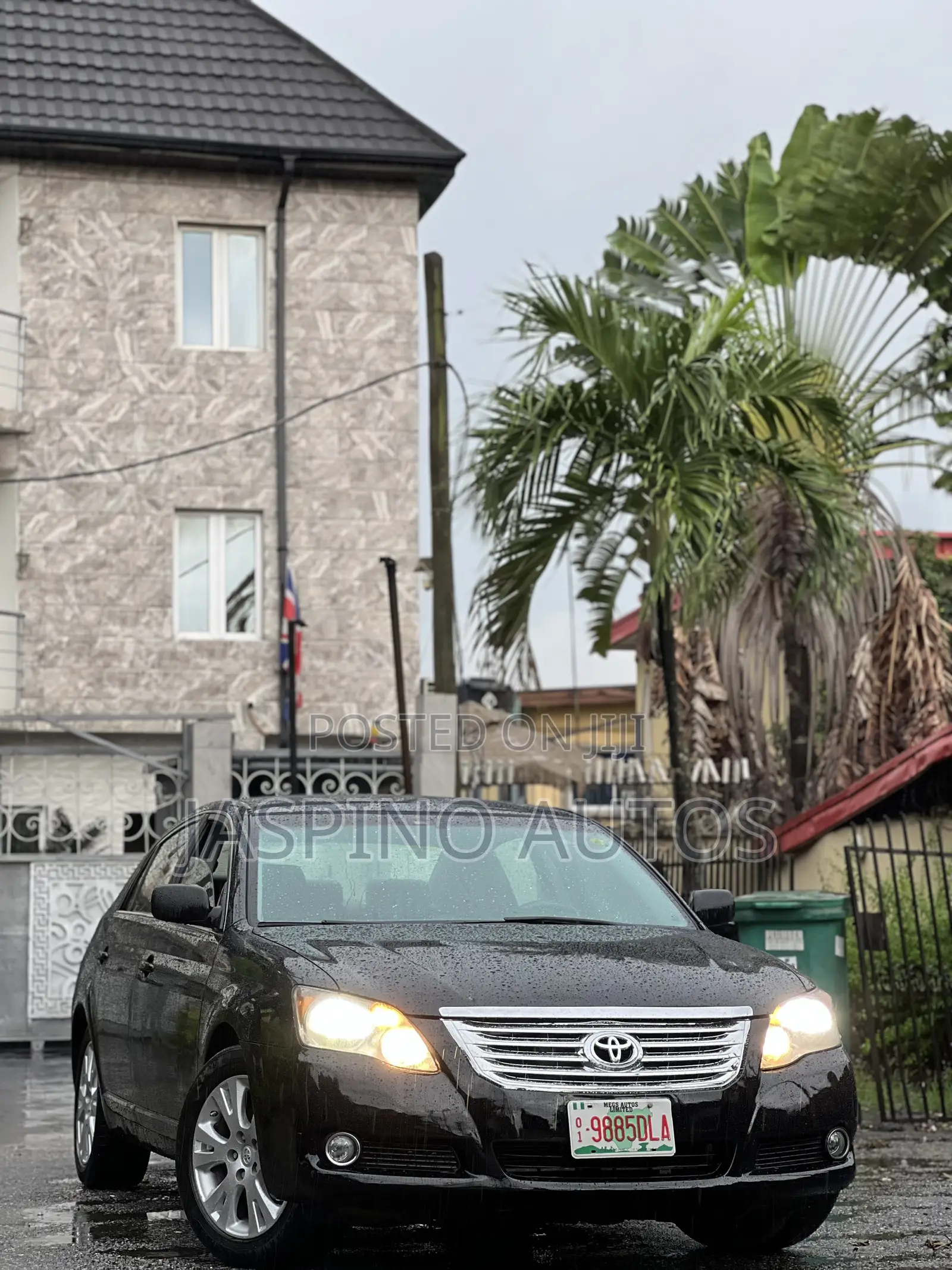 Toyota Avalon 2009 Black