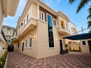 5bdrm House in Parkview Estate for rent