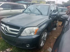 Mercedes-Benz GLK-Class 2010