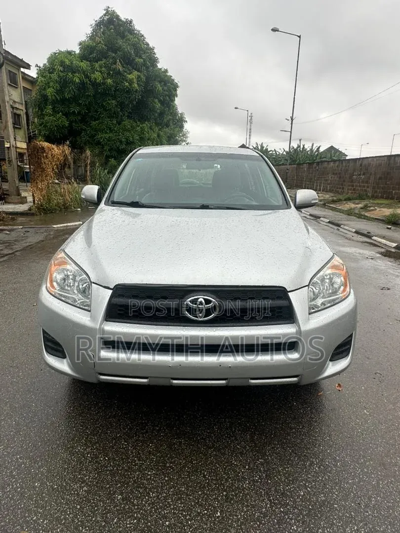 Toyota RAV4 2012 Silver