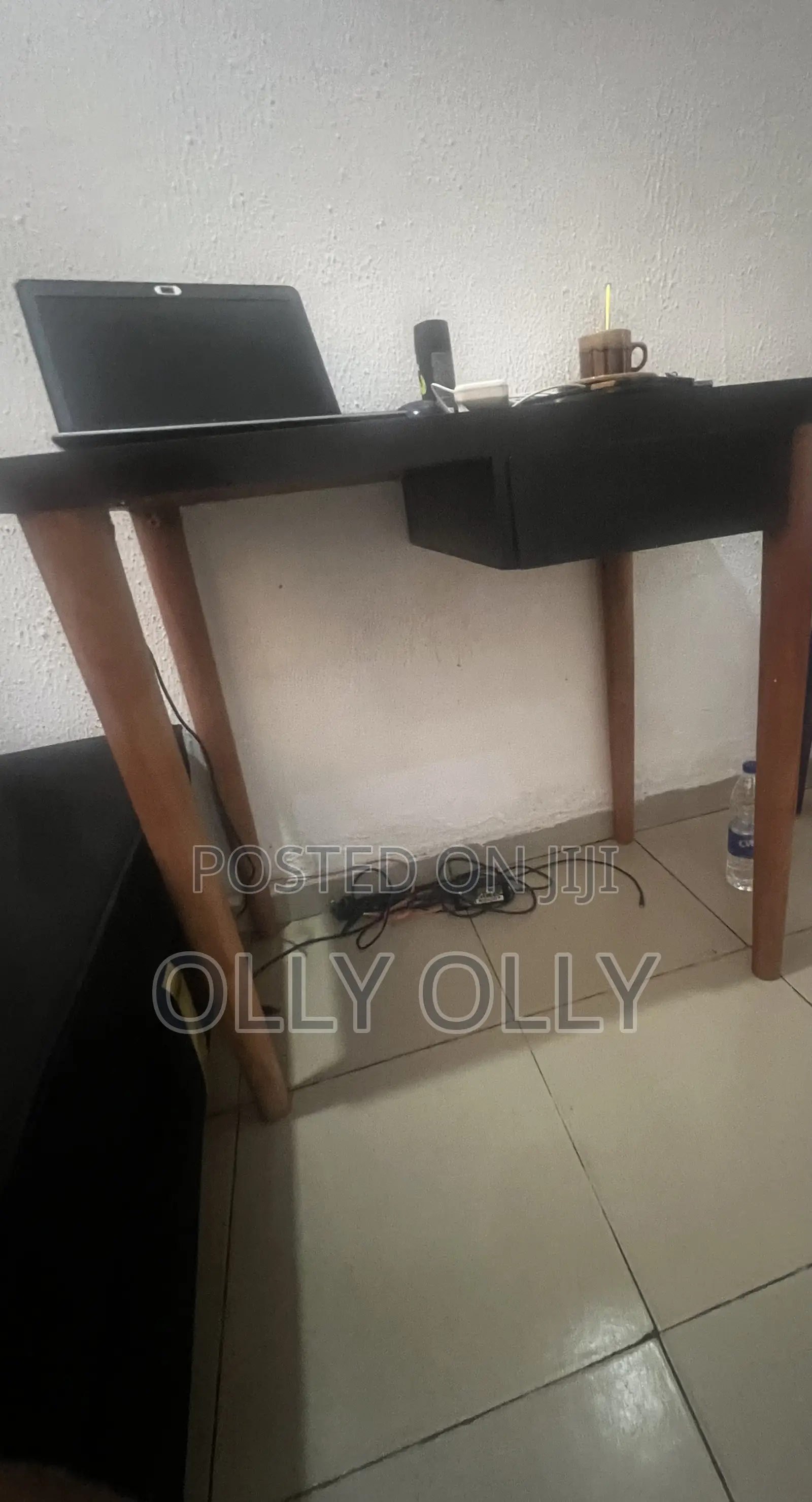 Interior Table