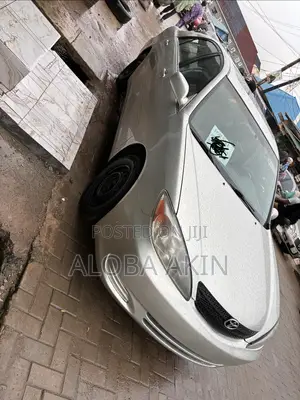 Toyota Camry LE 4dr Sedan (2.4L 4cyl 4A) 2004 Silver
