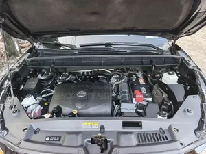 Toyota Highlander Limited 2022 Black