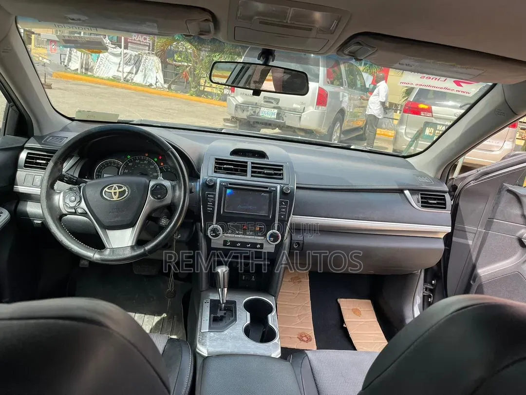 Toyota Camry 2013 Gray