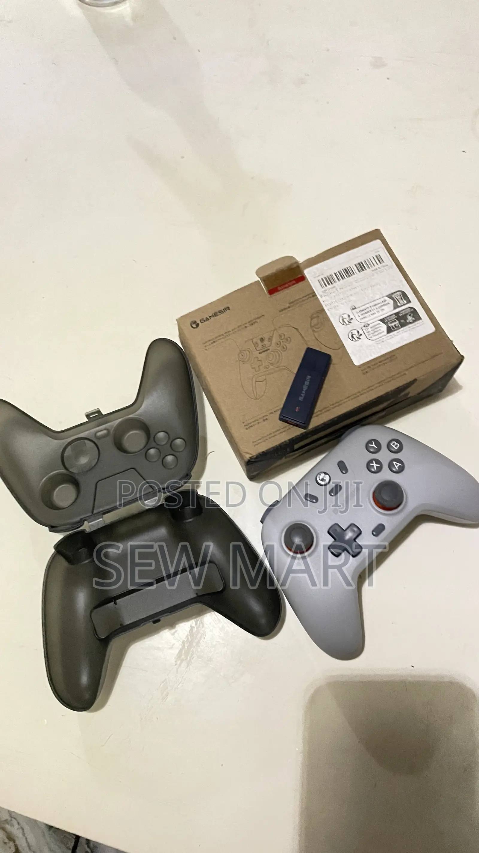 GAMESIR NOVA Multiple Platform Wireless Game Controller