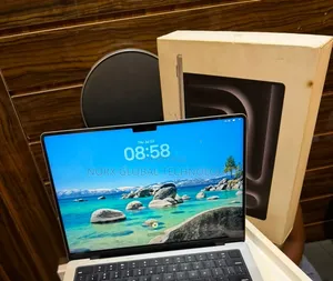 Laptop Apple MacBook Pro 2023 M3 8GB Apple M3 SSD 512GB