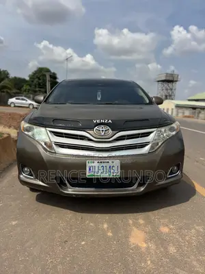 Toyota Venza V6 2010 Brown