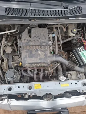 Toyota Yaris 2005 Silver