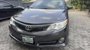 Toyota Camry 2013 Gray