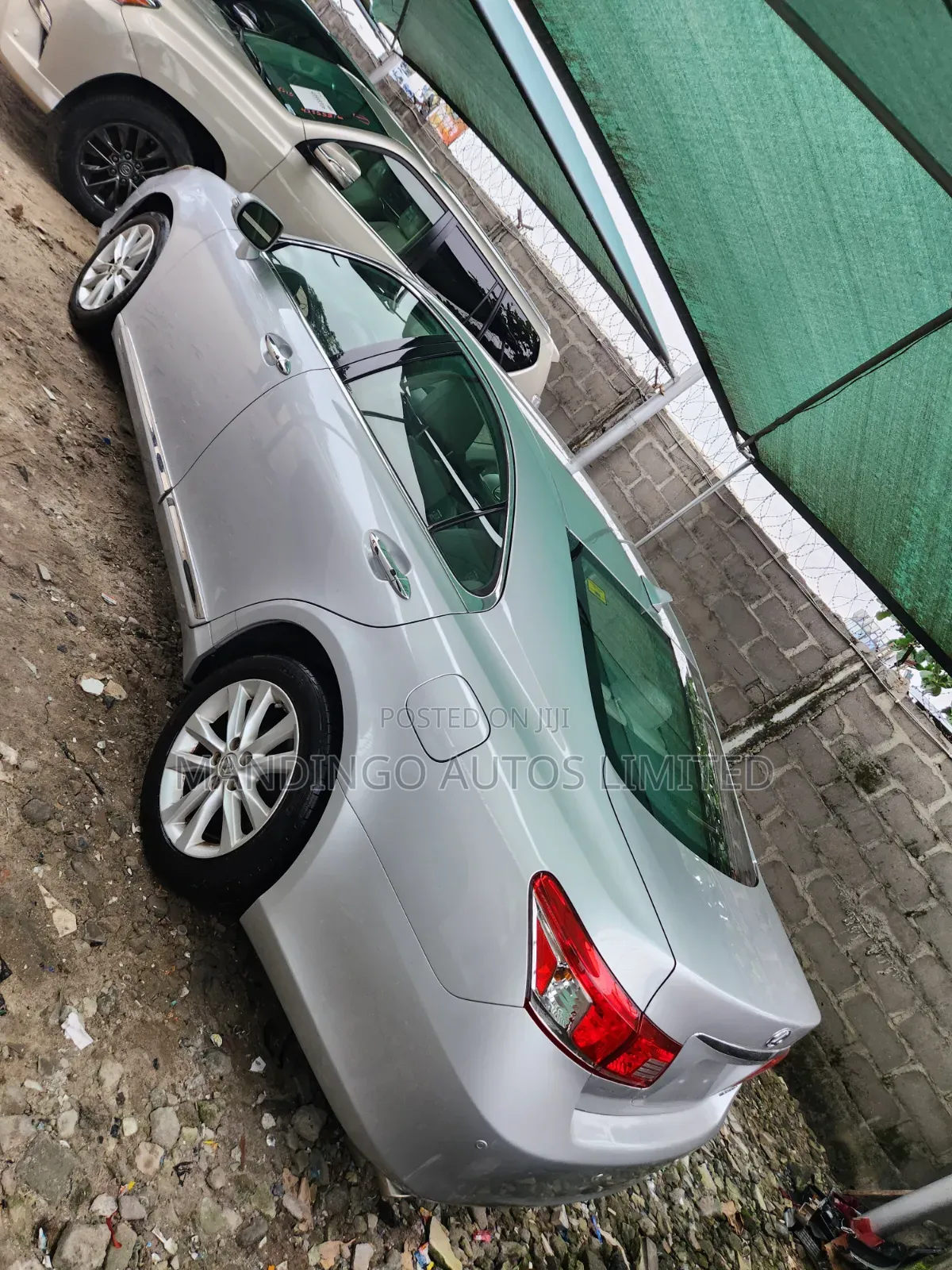 Lexus ES 2012 Silver