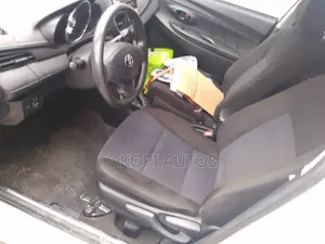Toyota Yaris 2016 White