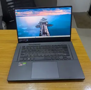 Laptop Asus ROG Zephyrus G15 16GB AMD Ryzen 9 SSD 512GB