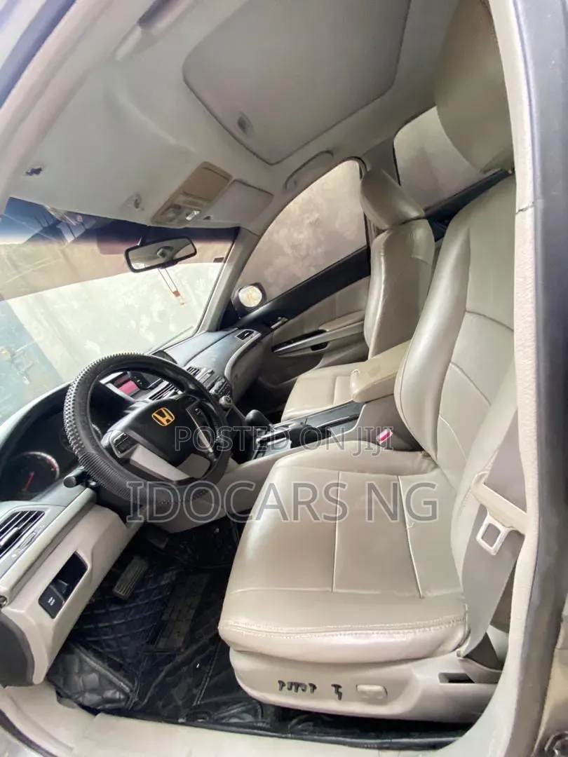 Honda Accord 2.4 i-VTEC Exec Automatic 2009 Gray