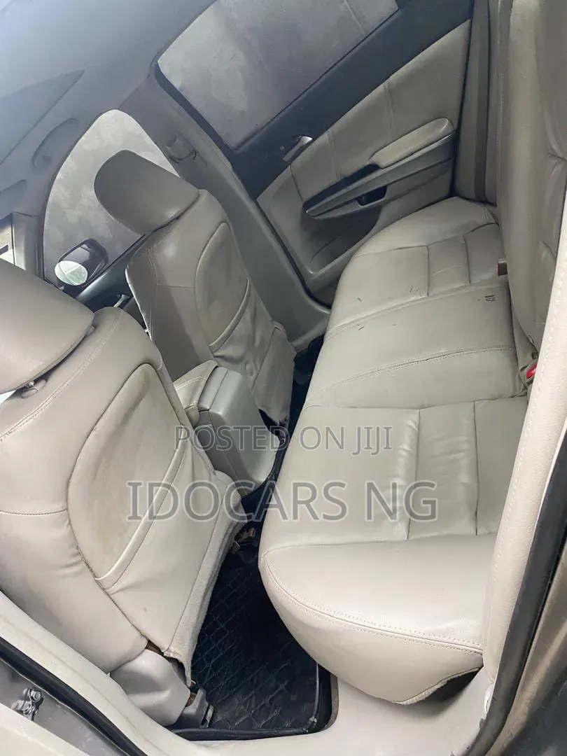 Honda Accord 2.4 i-VTEC Exec Automatic 2009 Gray