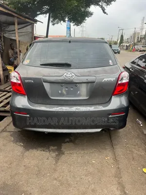 Toyota Matrix 2009 Gray