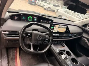 Changan UNI-K 2.0 Petrol AWD 2023 Black
