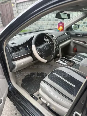 Toyota Camry SE 4dr Sedan w/Prod. End 11/13 (3.5L 6cyl 6A) 2014
