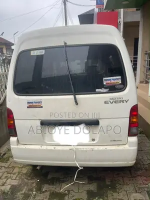 Suzuki Every 2008 White
