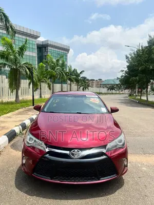 Toyota Camry SE 4dr Sedan (2.5L 4cyl 6A) 2016 Red