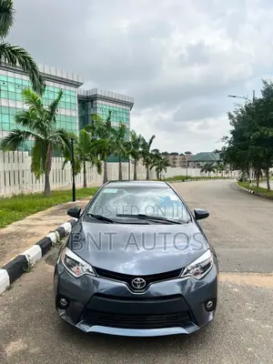 Toyota Corolla LE 4dr Sedan (1.8L 4cyl CVT) 2016 Gray