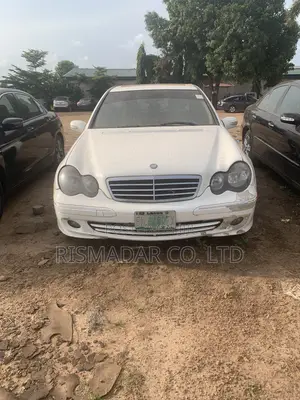 Mercedes-Benz C230 2007 White