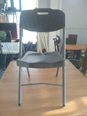 Foldable Chair for Public