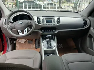 Kia Sportage 2013 Red