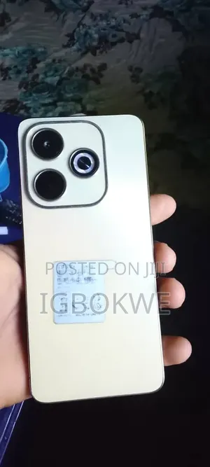 New Infinix Hot 40i 128 GB Rose Gold