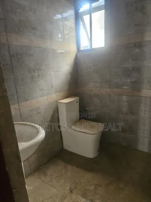 4bdrm Townhouse / Terrace in Life Camp Jabi for rent