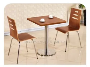 Dinning Set by 4 Chairs