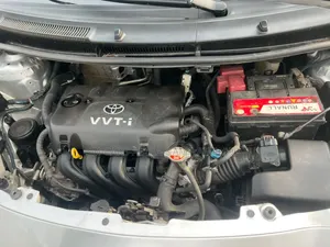 Toyota Yaris 2007 Silver