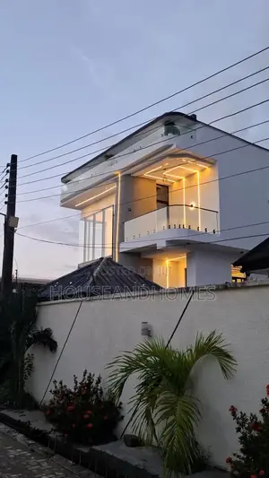 5bdrm House in Sangotedo for sale