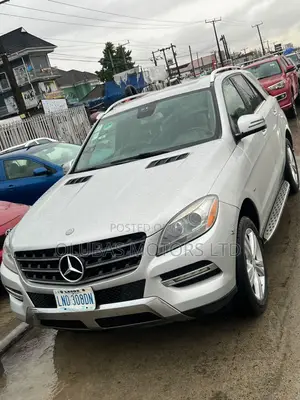 Mercedes-Benz M Class ML 350 4Matic 2012 Silver